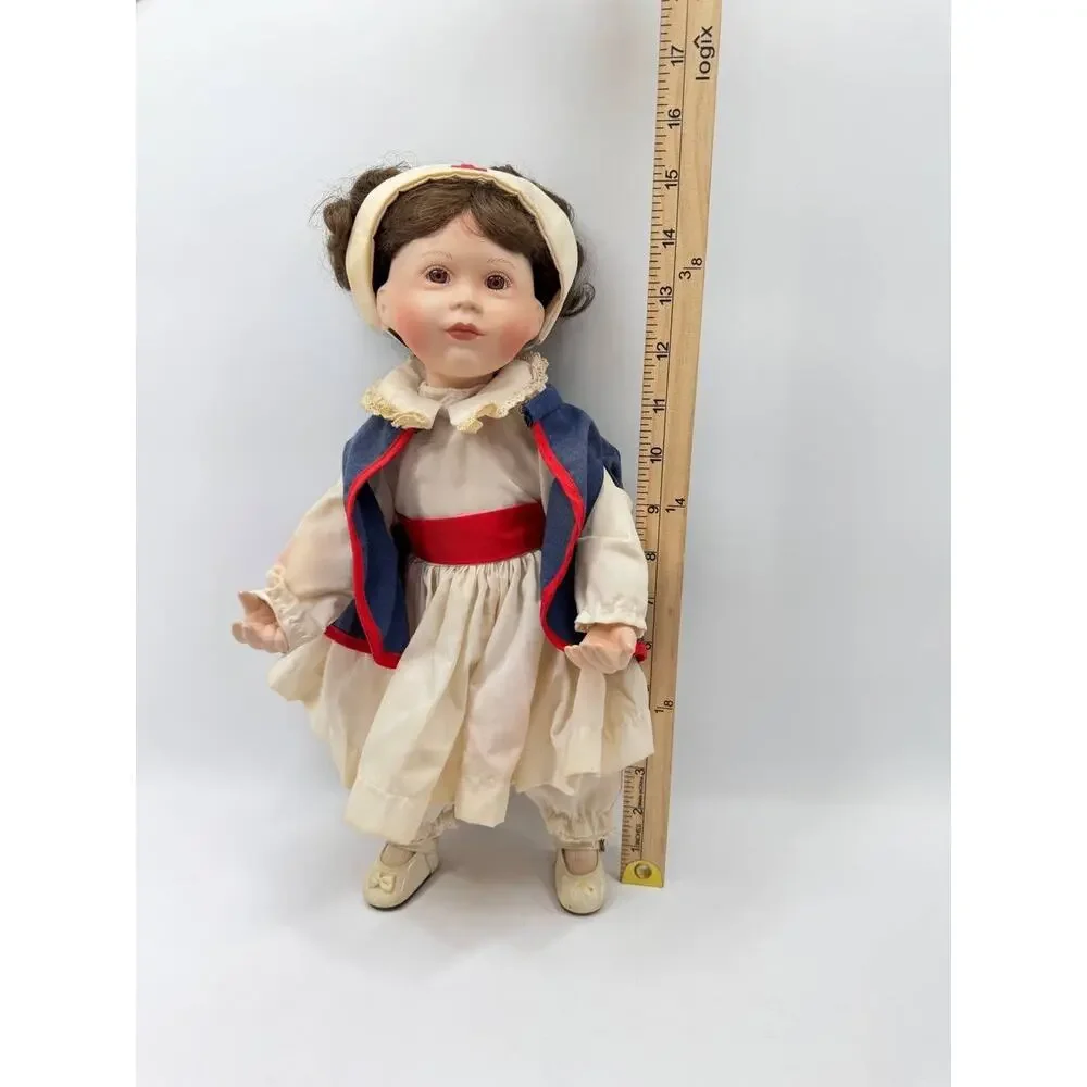 Kathy Hippensteel vintage porcelain